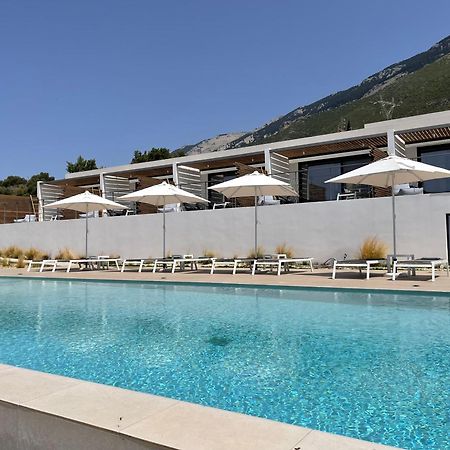 Kefalonian Escape Suites Valerianos Ngoại thất bức ảnh