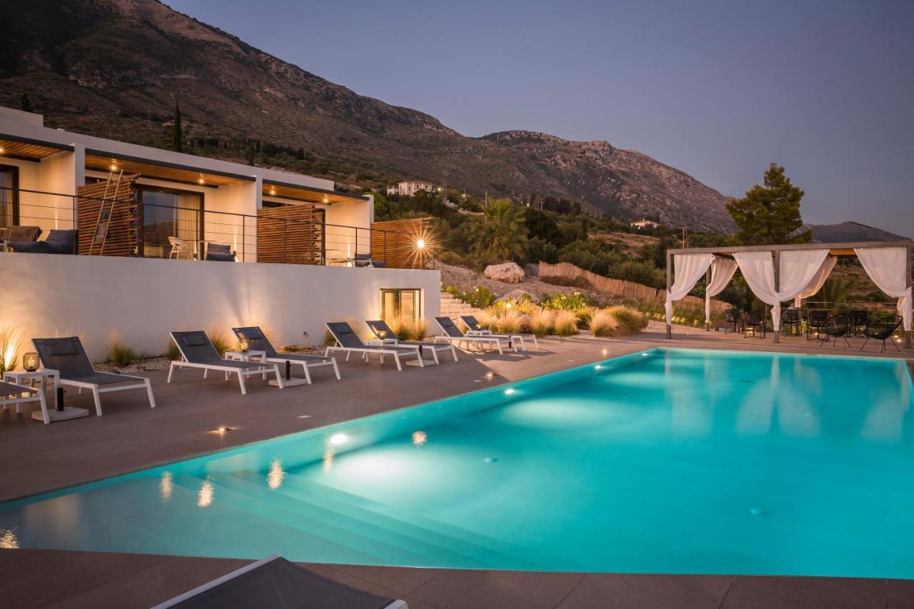 Kefalonian Escape Suites Valerianos Ngoại thất bức ảnh